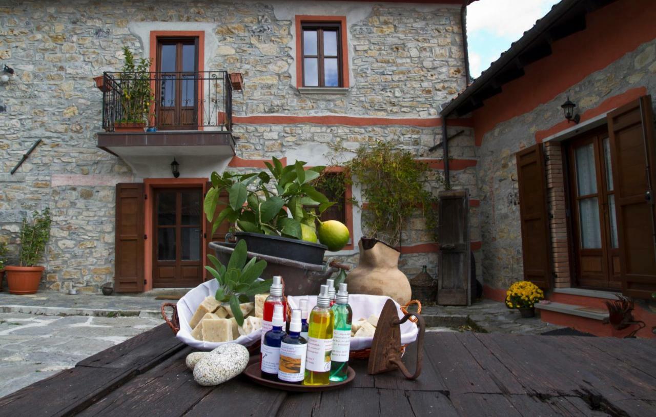 Bed and Breakfast I Poggi Di Grace à Fivizzano Extérieur photo